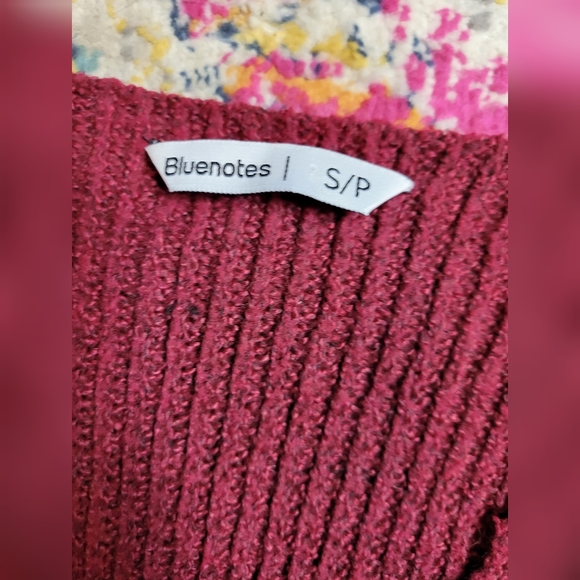 FREE W BUNDLE Bluenotes ribbed curved hem sweater - Picture 3 of 7